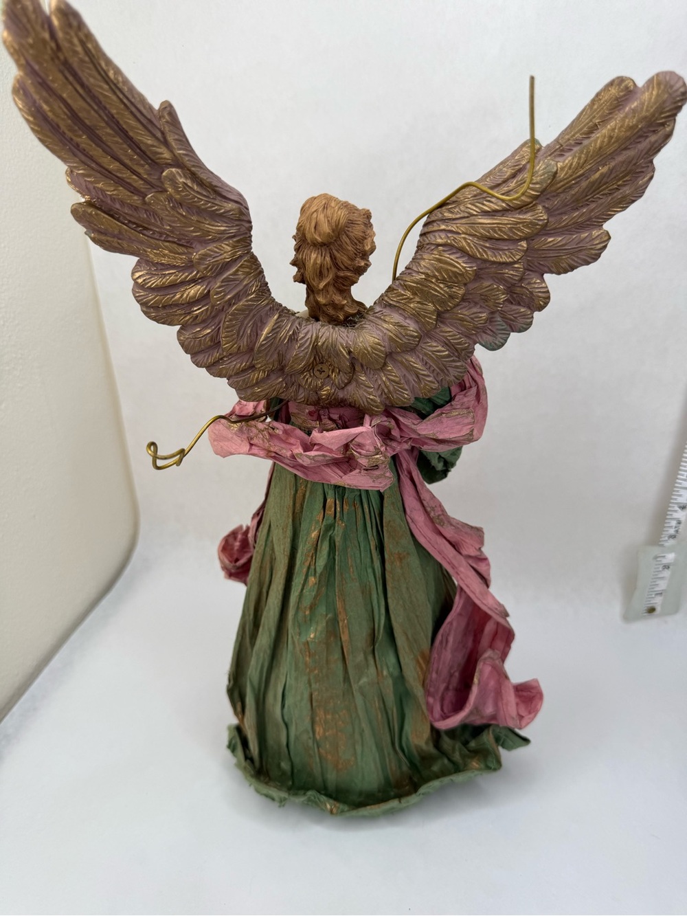 Vintage Cartapesta Paper-Mache Angel Tree Topper, handcrafted 15” - Picture 6 of 8